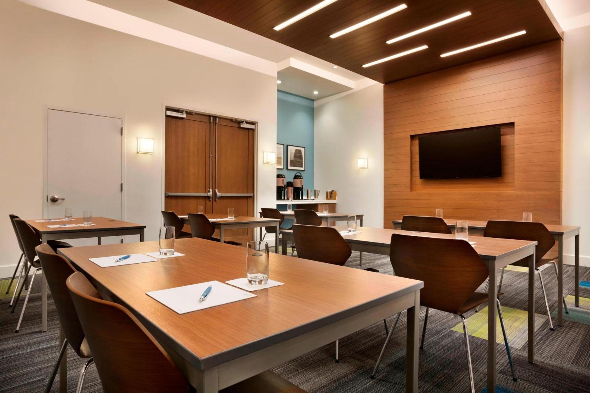 דוראל Four Points By Sheraton Miami Airport מראה חיצוני תמונה