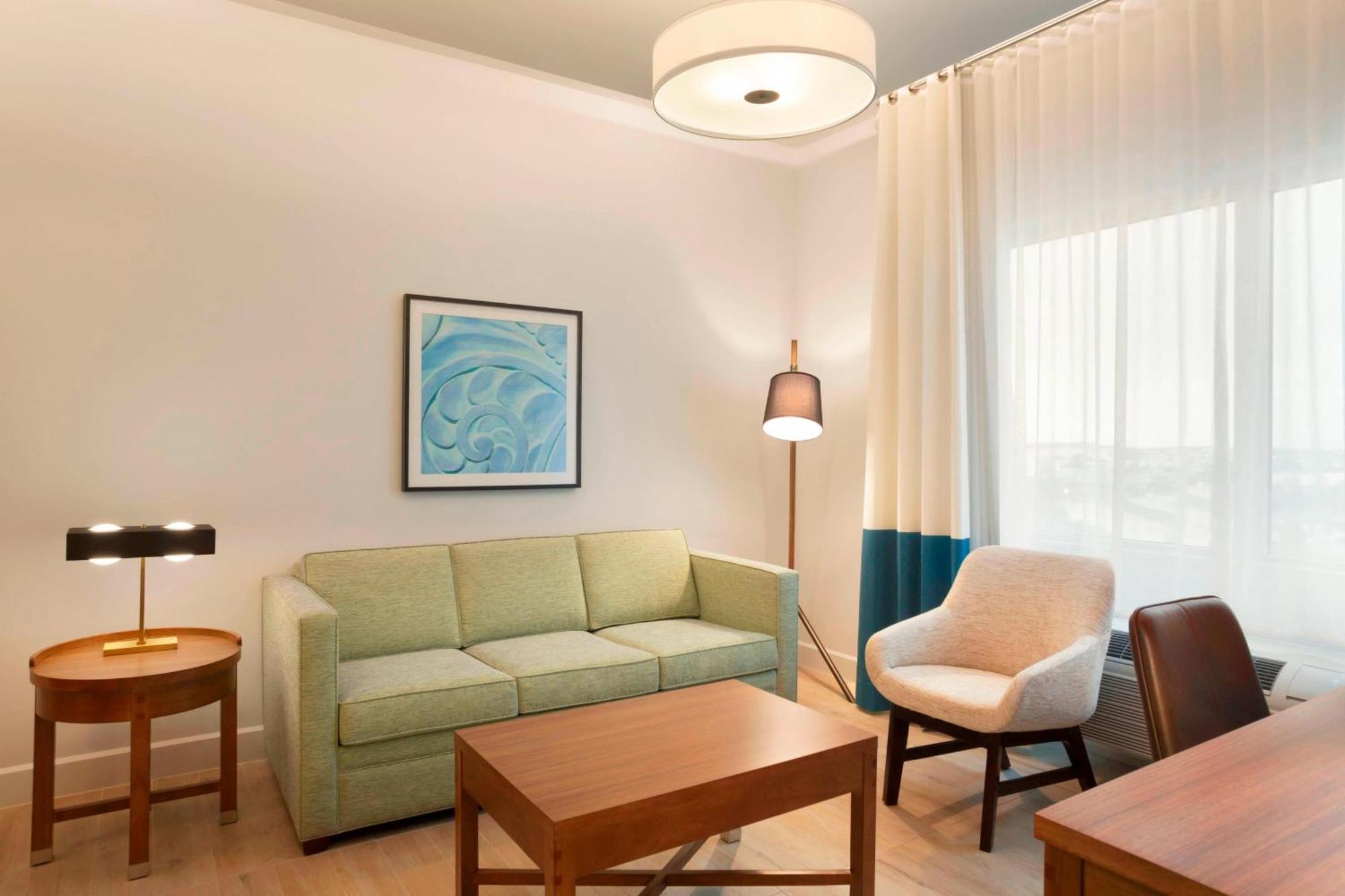 דוראל Four Points By Sheraton Miami Airport מראה חיצוני תמונה
