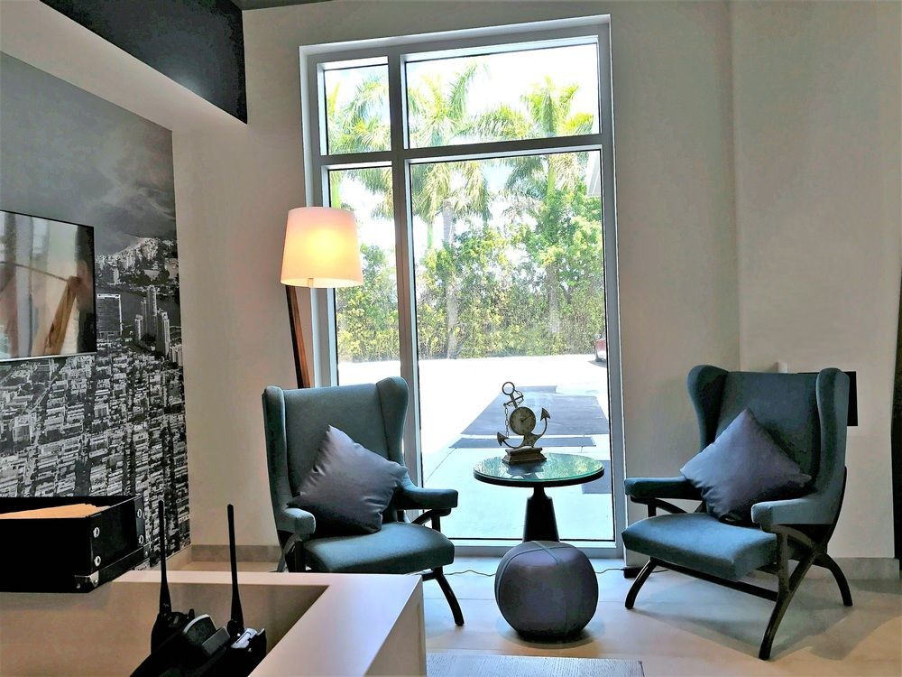 דוראל Four Points By Sheraton Miami Airport מראה חיצוני תמונה